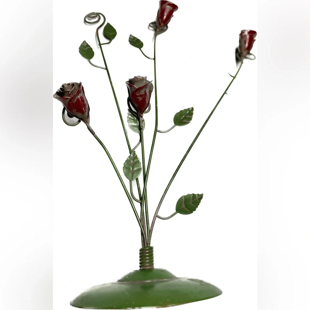 Photo Clip Rose Buds Theme That Holds 5 Different Pictures